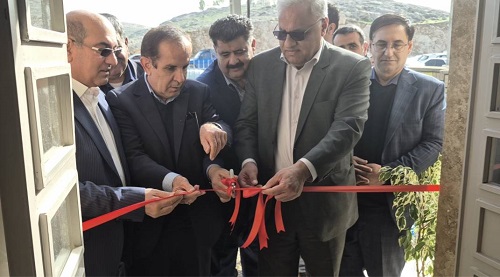 بهره برداری از خانه بهداشت خیرساز مهرنجان در دهه فرخنده فجر انقلاب اسلامی