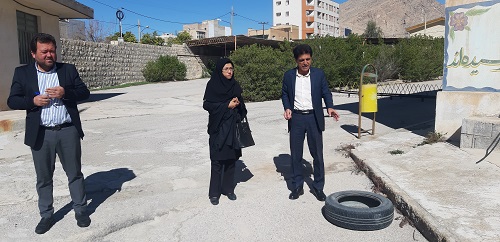 ازدید میدانی کارشناسان شبکه بهداشت و درمان از هنرستانی در کازرون 