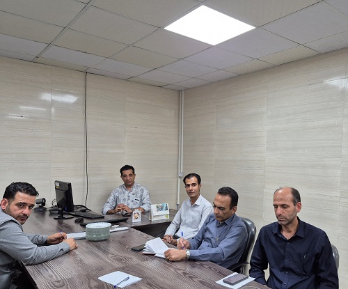 نشست شورای مدیران شبکه بهداشت و درمان کازرون با محوریت بررسی روند پیشرفت پروژهای عمرانی حوزه سلامت
