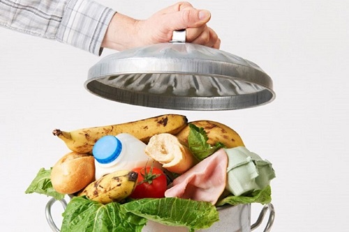 در آستانه روز جهانی غذا در زمینه اهمیت کاهش اتلاف و ضایعات مواد غذایی آگاه شویم