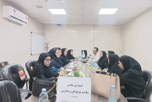 برنامههای سلامت دانشآموزان کازرون در آستانه سال تحصیلی جدید بررسی شد