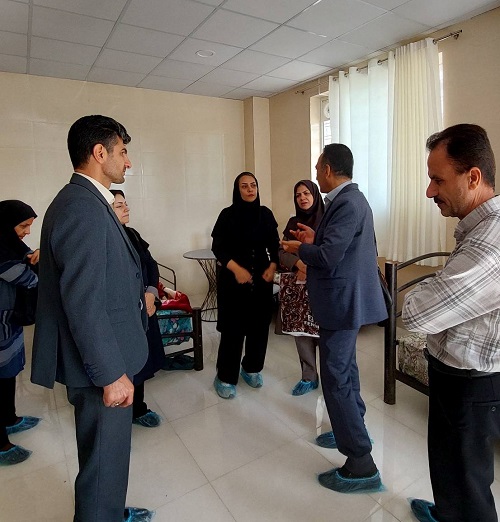 پایش وضعیت سرای سالمندان شهرستان کازرون با حضور مسوولان شبکه بهداشت و اداره بهزیستی