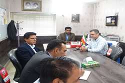 نشست درون بخشی پیشگیری از شیوع بیماری های منتقله از پشه آئدس در شبکه بهداشت و درمان کازرون