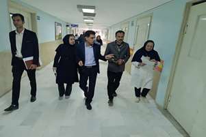 بازدید میدانی کارشناسان شبکه بهداشت و درمان از بیمارستان حضرت ولی‌عصر (عج) کازرون با هدف پیشگیری از پشه آئدس و تب دنگی