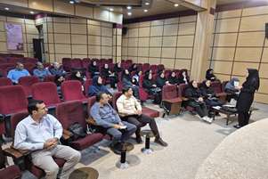 تاکید معاون بهداشت شبکه بهداشت و درمان کازرون بر اهمیت افزایش آگاهی عمومی و آموزش جامعه در زمینه آمادگی و پیشگیری از حوادث و بلایای طبیعی