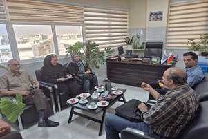 هم‌اندیشی سرپرست شبکه بهداشت و درمان کازرون با پزشکان متخصص رادیولوژی در راستای ارتقای خدمت‌رسانی به مردم