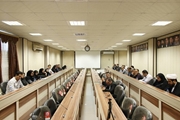 نشست ستاد مرکزی جوانی جمعیت در فرمانداری ویژه شهرستان کازرون با حضور مدیرکل امور زنان و خانواده استانداری