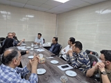 نشست سرپرست شبکه بهداشت و درمان کازرون با پزشکان خانواده شهری